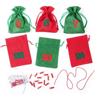 1 Stk. Adventskalender Jutesäcke, Größe 12 x 15 cm - grün und rot + rote und grüne Zahlen